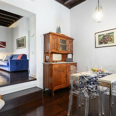 Delizioso Appartamento A Campo De' Fiori Рим Екстериор снимка