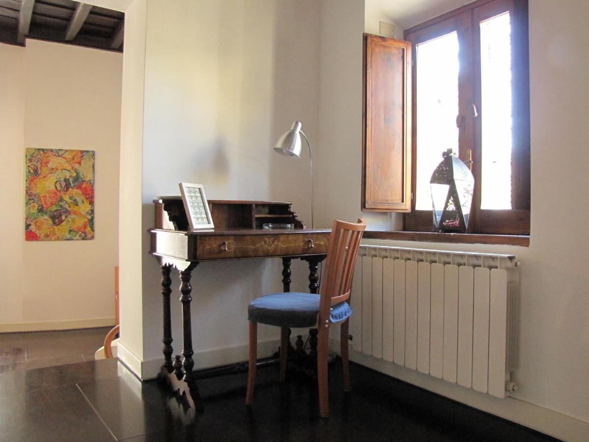 Delizioso Appartamento A Campo De' Fiori Рим Екстериор снимка